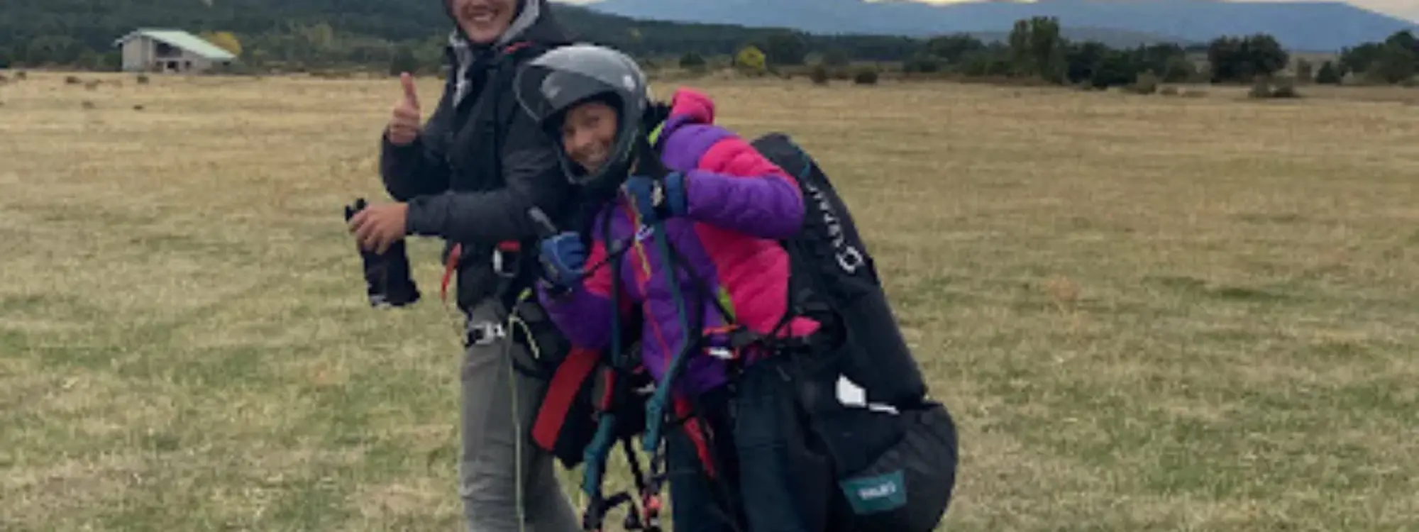 Bautismo de vuelo en parapente biplaza en Arcones, Sierra de Guadarrama