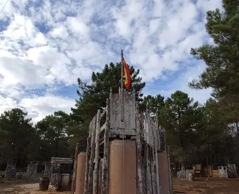 Partidas históricas de airsoft entre trincheras y fortalezas en Cuenca