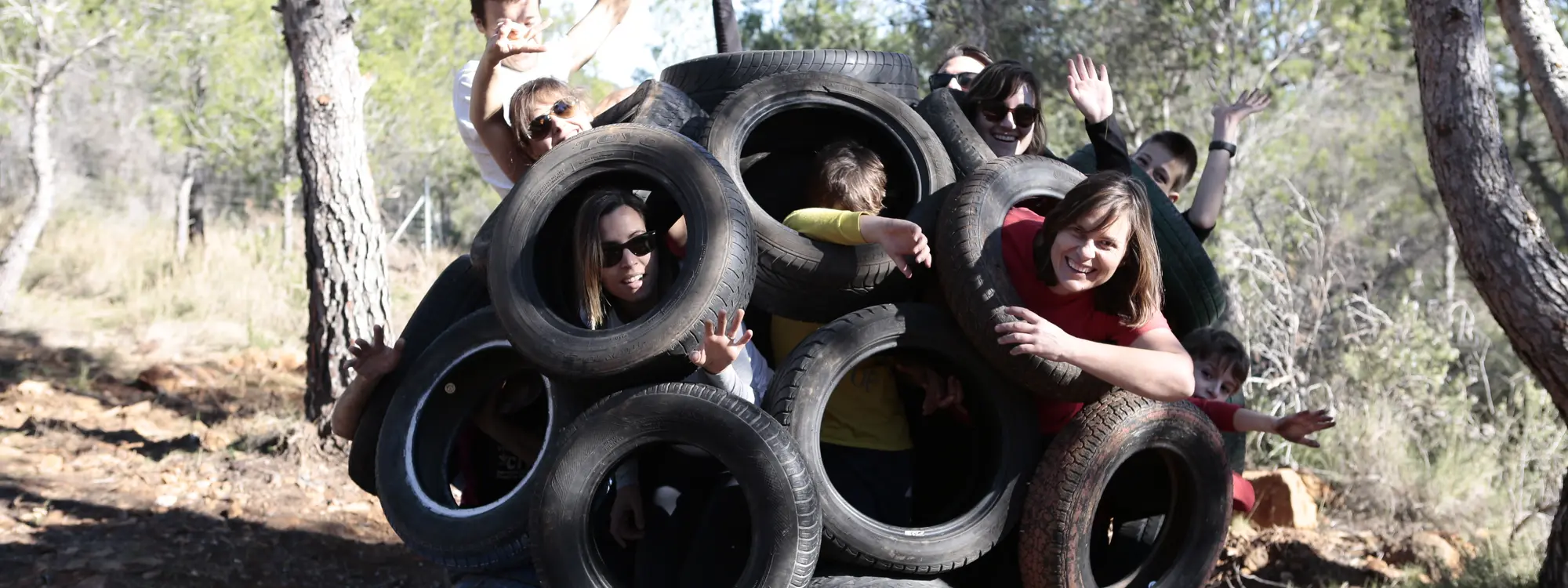 Gymkana y retos en equipo para niños en Estivella