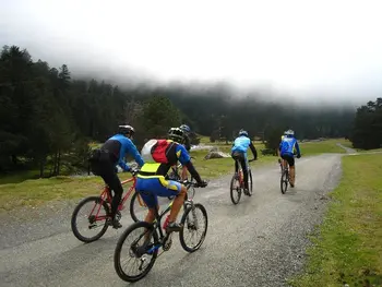 Alquiler de bicicletas de montaña BTT en Arriondas, Asturias