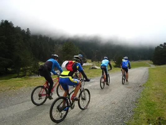 Alquiler de bicicletas de montaña BTT en Arriondas, Asturias
