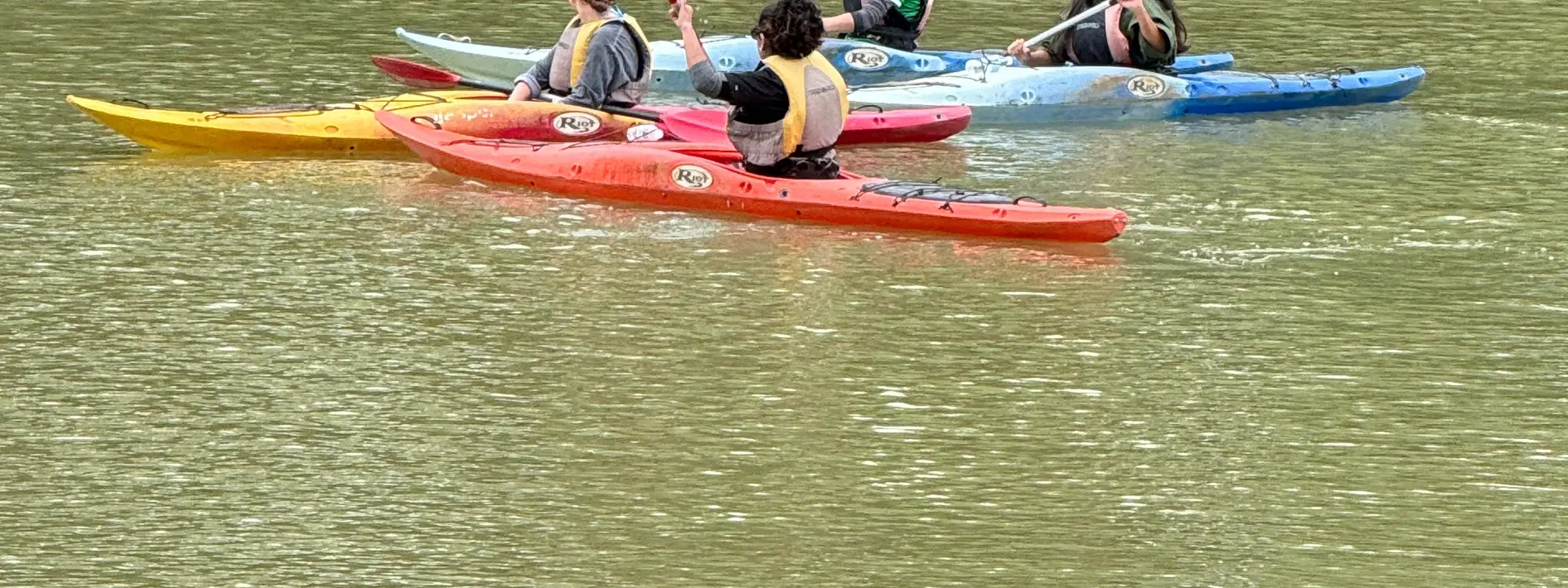 Alquiler de kayak para navegar por el río Ebro en Briñas