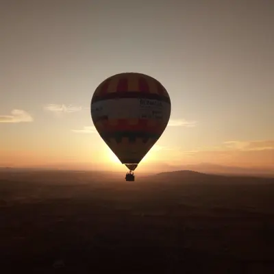 Vuelo en pareja con champagne y canapés Gourmet
