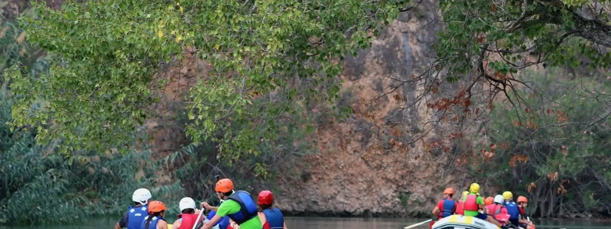Rafting en el Cañón de Almadenes con visita a cuevas