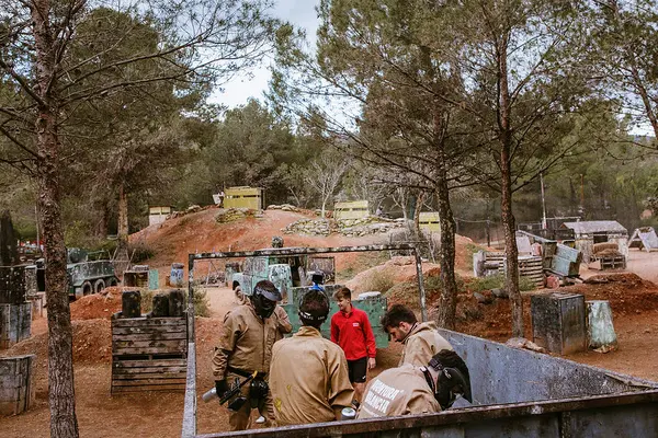Paintball infantil y zona de picnic en Estivella