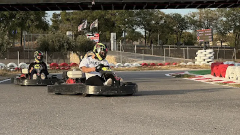 GRAND PRIX: Simulación de un fin de semana de carreras F1 con Kart Cadete y Senior