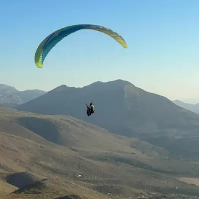 Vuelo en parapente biplaza en Loja, Granada