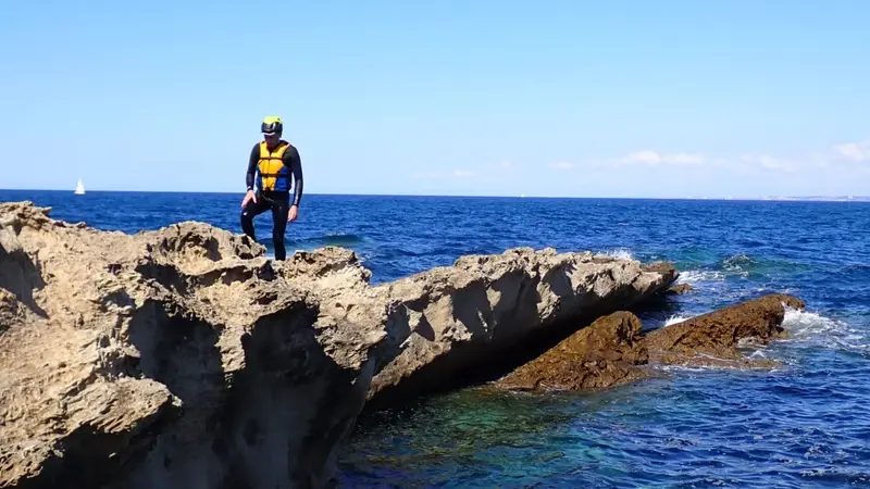 Coasteering en Hondarribia, Guipúzcoa