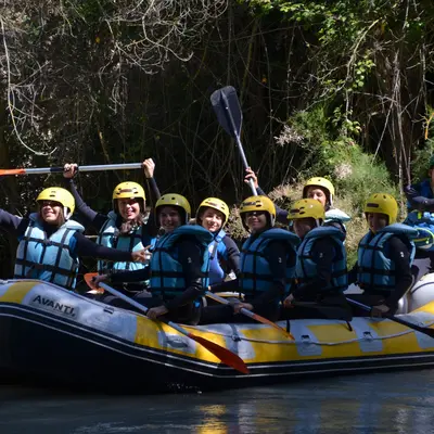 Rafting familiar por el río Genil desde Cuevas Bajas