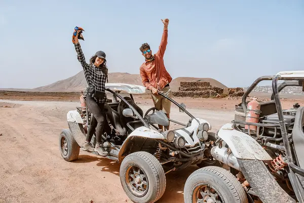 Ruta en buggy Premium Can-Am de hasta 4 plazas por Corralejo