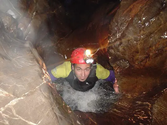 Espeleobarranquismo por el Río Bedón desde Arriondas, Asturias