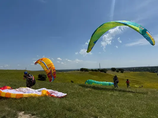 Curso de iniciación al parapente en Madrid
