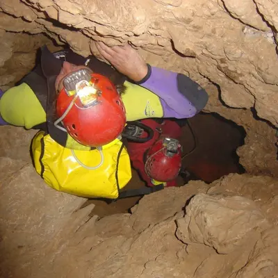 Espeleología en la Cueva de Pando desde Arriondas, Asturias