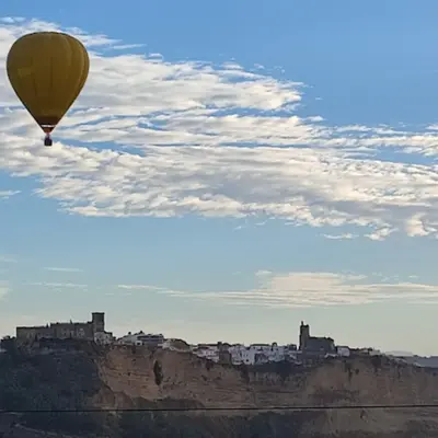 Paseo en globo Antequera por La Sierra de las Cabras y El Torcal