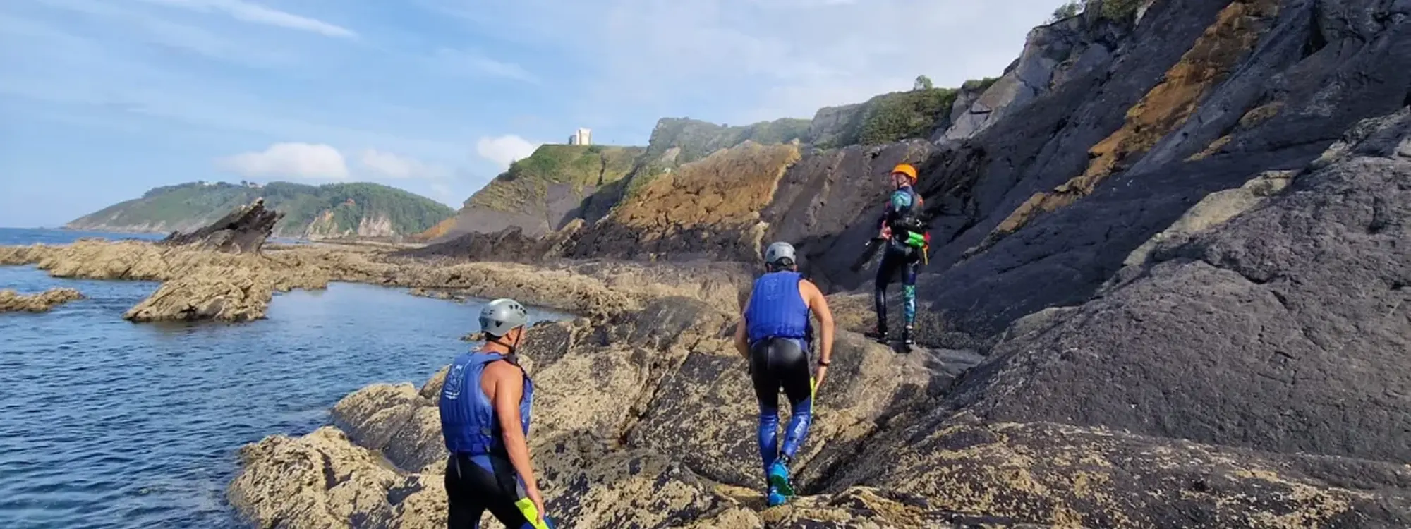 Coasteering por la zona costera de Ribadesella, Asturias