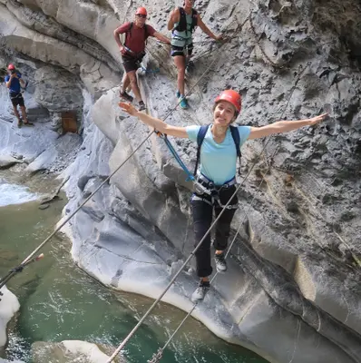 Vía Ferrata Sorrosal (Experto) + Vía Ferrata Escuacho (Intermedio)