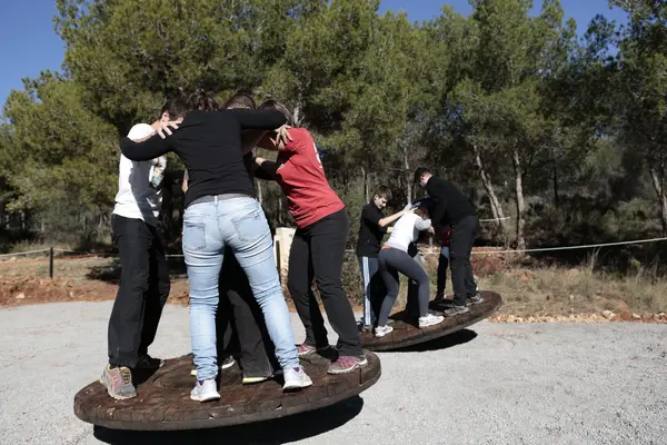Dinámicas de grupo para adultos en Estivella