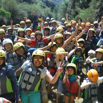 Rafting por el río Segura en el Cañón de los Almadenes con visita a las cuevas de los Monigotes y de las Nutrias