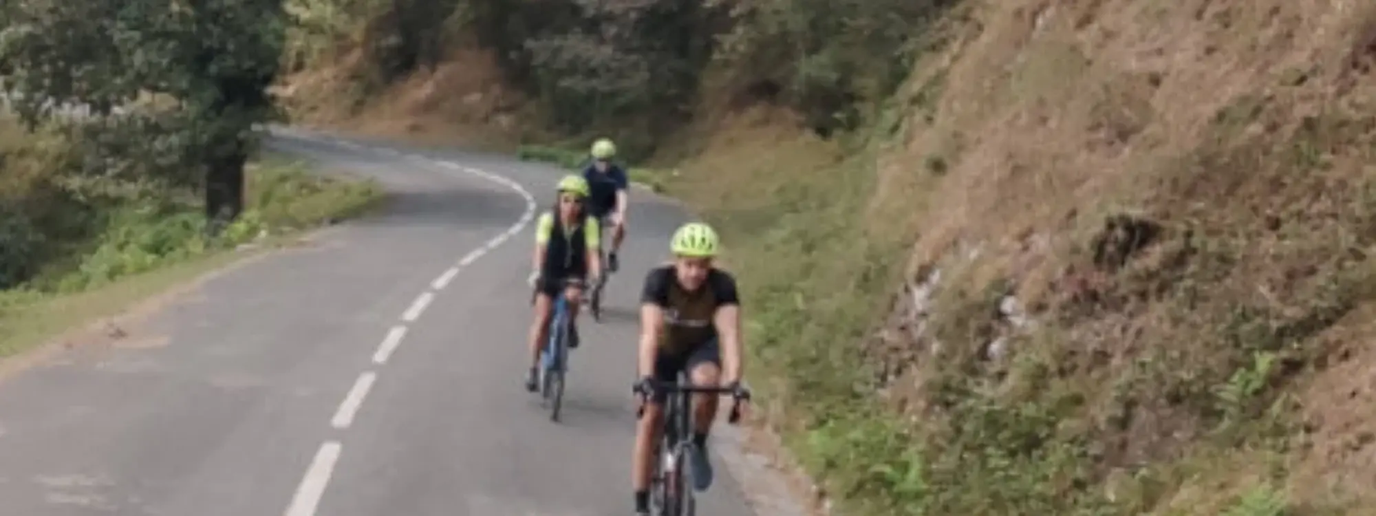 Ruta guiada privada en bicicleta de carretera por la Costa Vasca con recogida en alojamiento