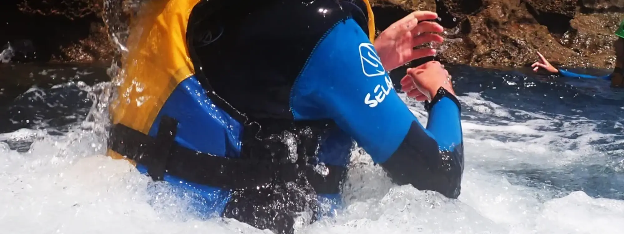 Coasteering en Hondarribia, Guipúzcoa