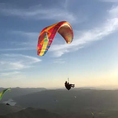 Bautismo de vuelo en paramotor desde Lora del Río, Sevilla