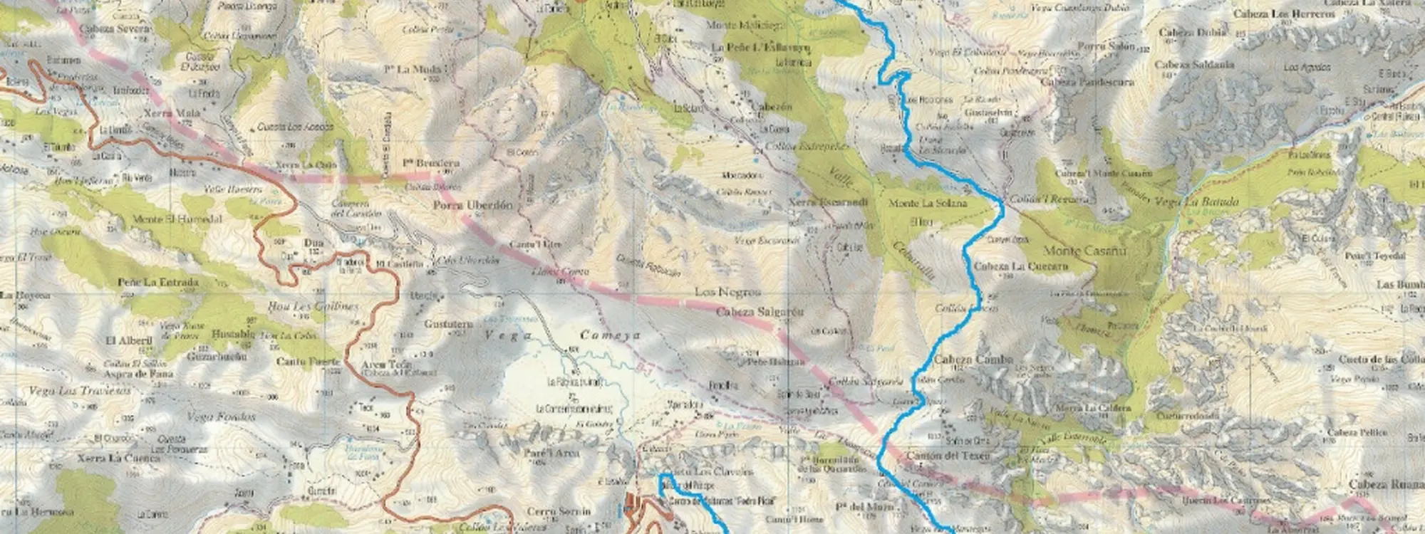 Ruta en bicicleta eléctrica desde Benia de Onís a los Lagos de Covadonga en Asturias
