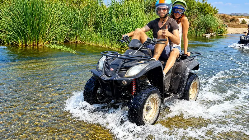 Quad tour de 3 horas por el Paraje Natural del Guadalhorce en Málaga