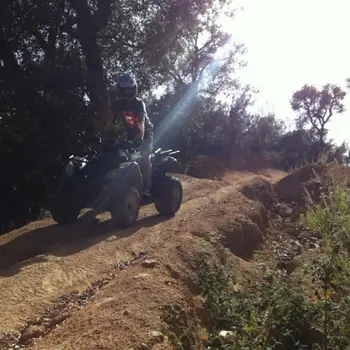 Ruta en Quad al histórico poblado de Montbarbat