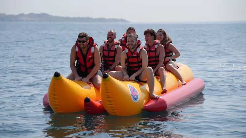Banana Boat en Alicante desde el Puerto Deportivo