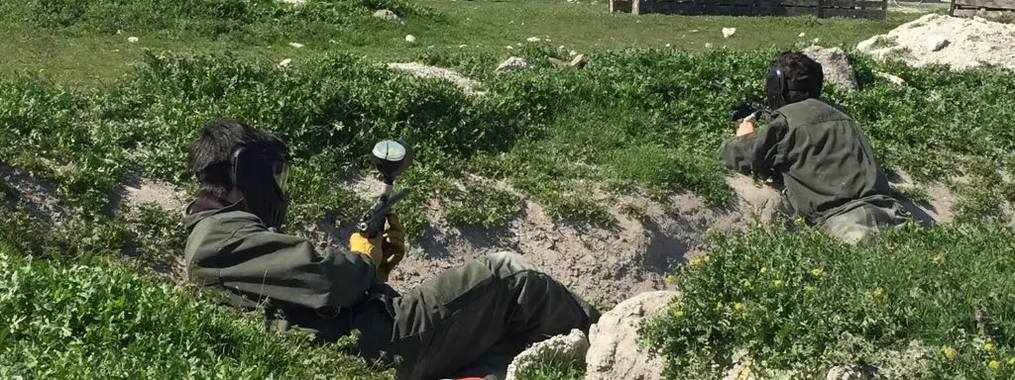 Paintball adulto con picnic y barbacoa en Albacete