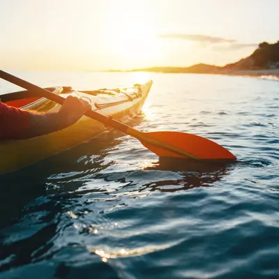 Alquiler de kayak en la Playa de la Concha en San Sebastián, Guipúzcoa
