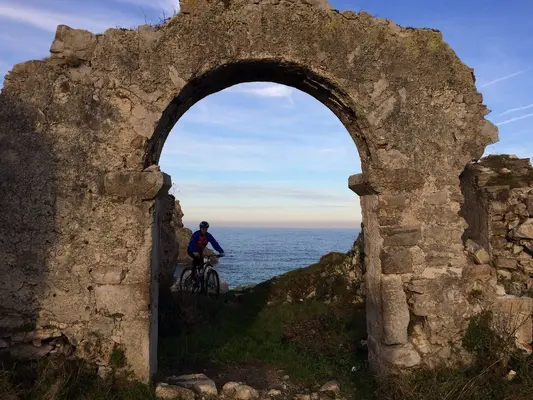 Alquiler de bicicletas de montaña BTT en Arriondas, Asturias