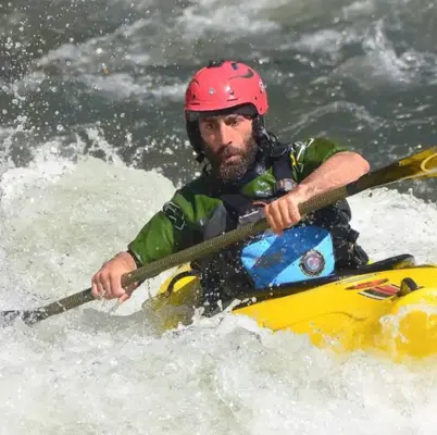 Curso de tecnificación en kayak en la Sierra de Gredos