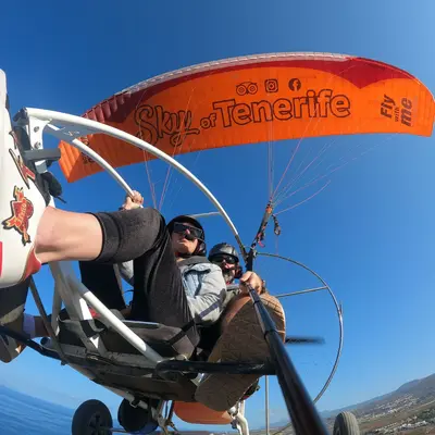 Tour aéreo en Paratrike con el campeón del mundo, Daniel Crespo, desde Adeje, Tenerife