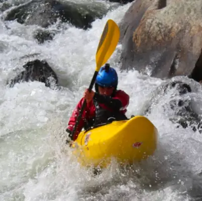 Curso de tecnificación en kayak en la Sierra de Gredos