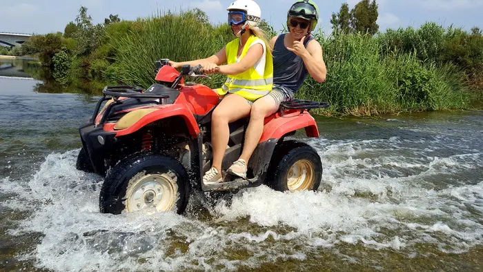 Quad tour de 3 horas por el Paraje Natural del Guadalhorce en Málaga