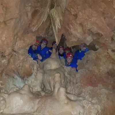 Espeleología en la Cueva del Recuenco desde Ejulve, Teruel