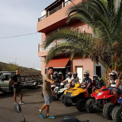Excursión en quad al Teide y mágico atardecer a 2200 metros de altitud