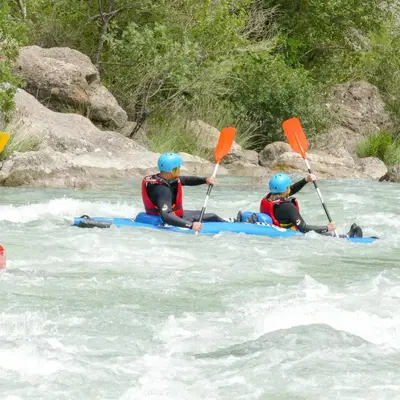Canoraft en el río Gállego desde Murillo de Gállego