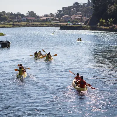 Tour en kayak en Llanes por acantilados y playas vírgenes