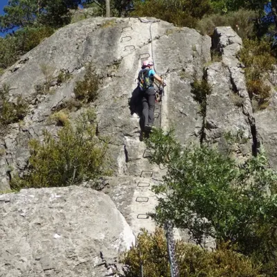 Vía Ferrata Santa Elena de iniciación en el Valle de Tena