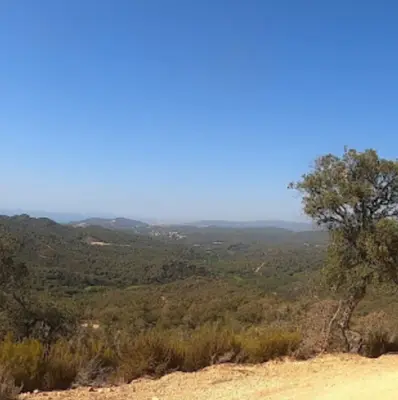 Ruta en Quad por las mejores calas de la Costa Brava con parada en Cala Morisca