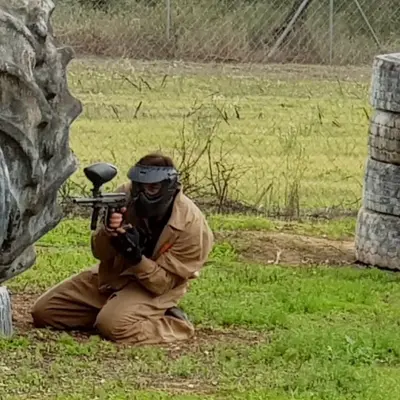 Paintball adulto con opción de barbacoa en Espartinas, Sevilla