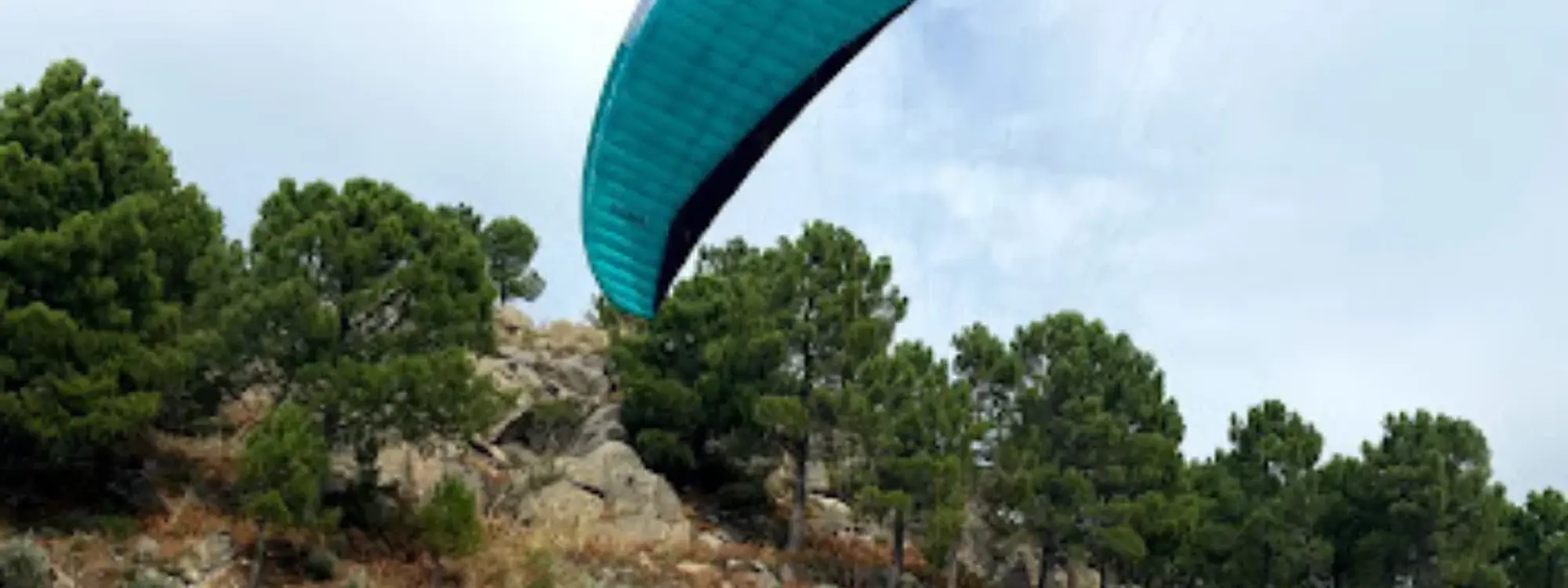 Bautismo de vuelo en parapente biplaza en Arcones, Sierra de Guadarrama