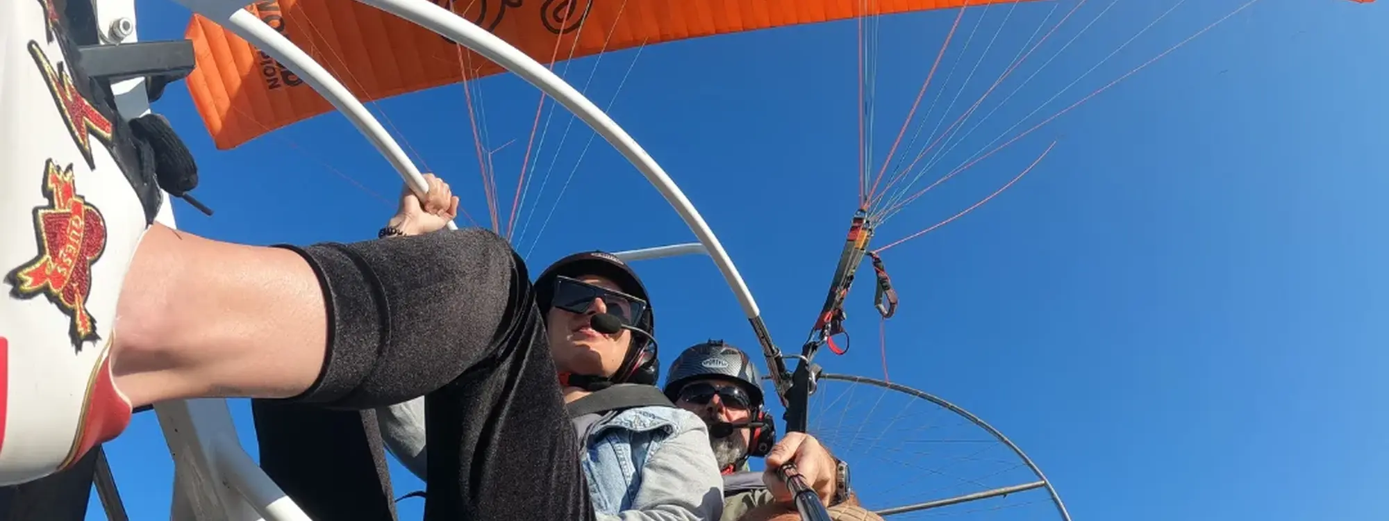 Tour aéreo en Paratrike con el campeón del mundo, Daniel Crespo, desde Adeje, Tenerife