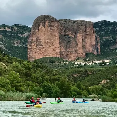 Curso de kayak en el río Gállego desde Murillo de Gállego