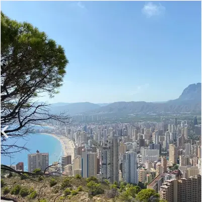 Ruta en buggy de Benidorm a Finestrat entre calas y montaña