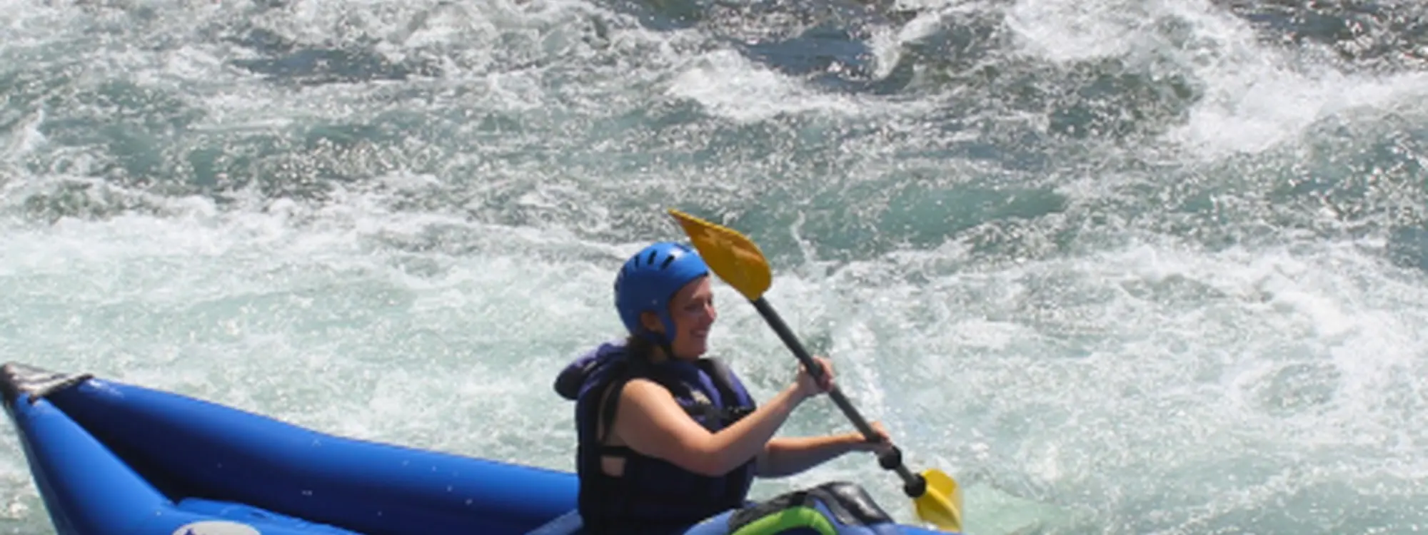 Kayak hinchable en la Sierra de Gredos