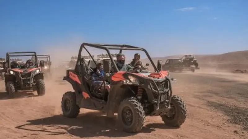 Ruta en buggy Premium Can-Am por Corralejo