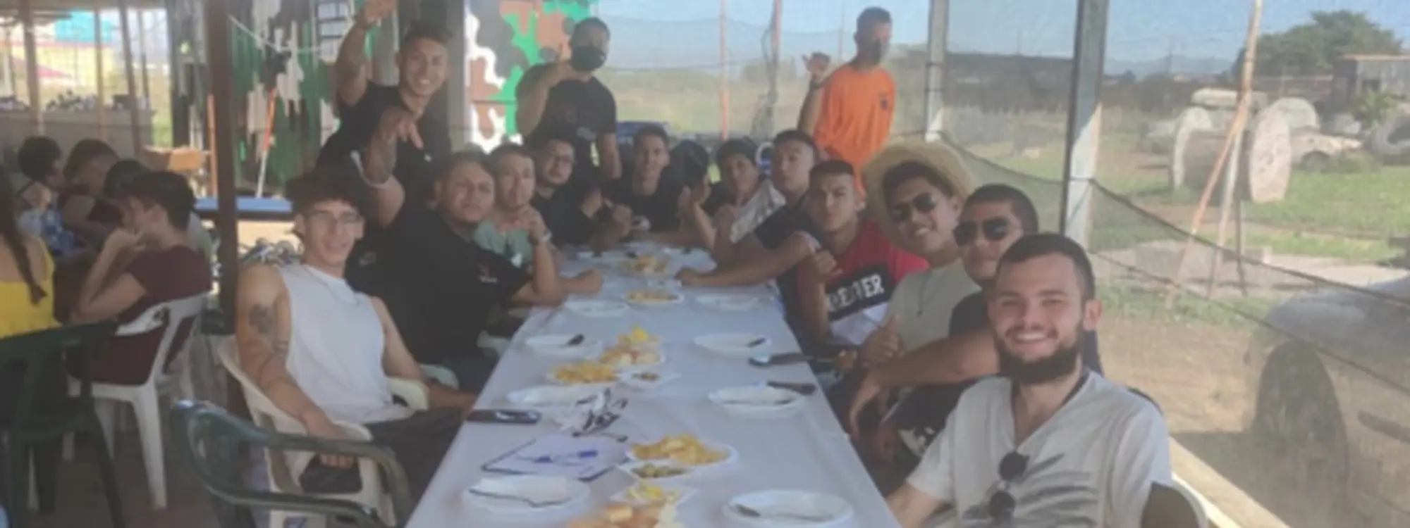 Paintball adulto y menú con paella en Torrent